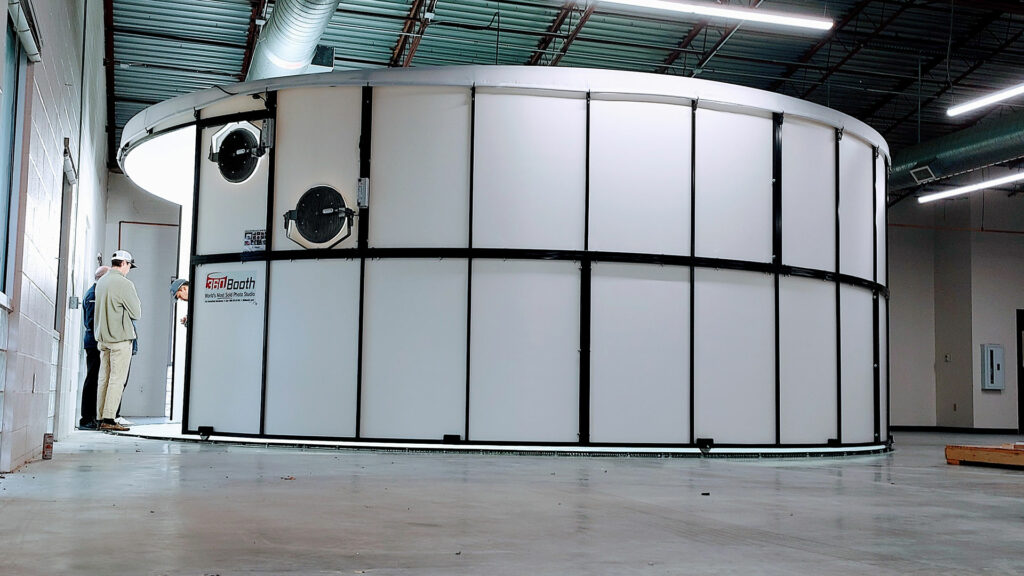 Vehicle studio exterior