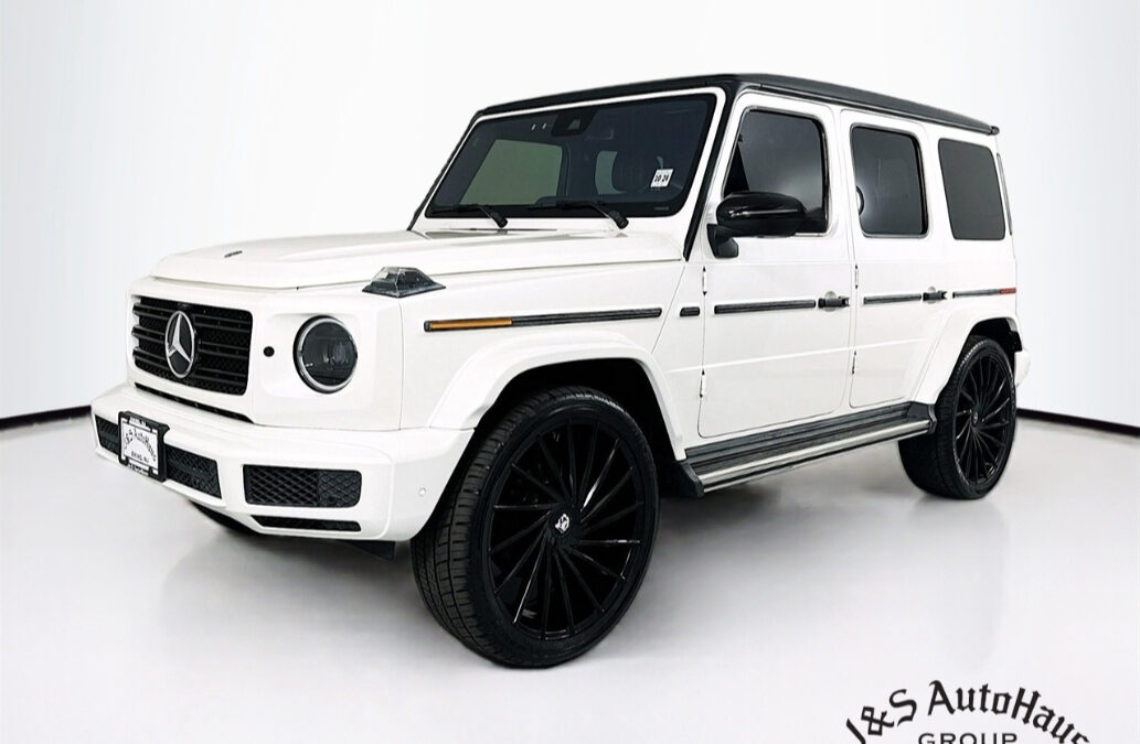 Vehicle in a 360Booth Cara Photo Studio