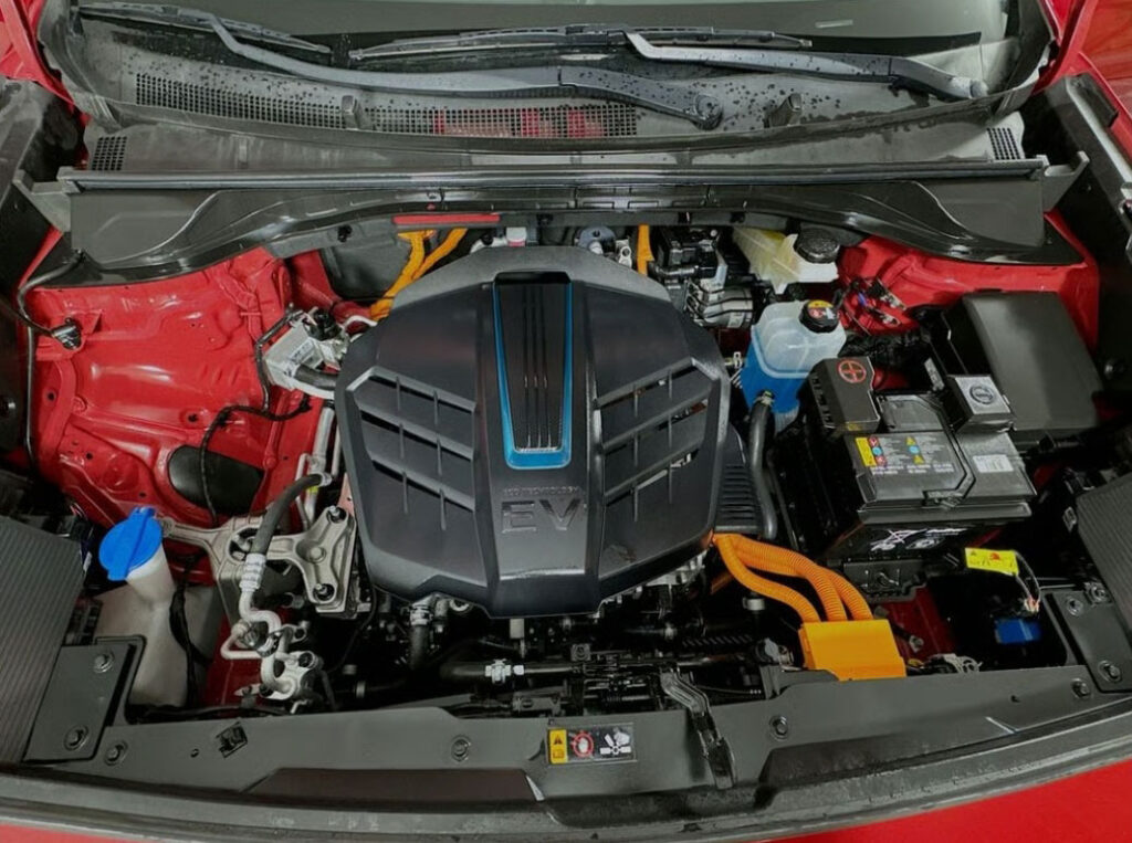 SUV engine in a 360Booth automotive photo booth