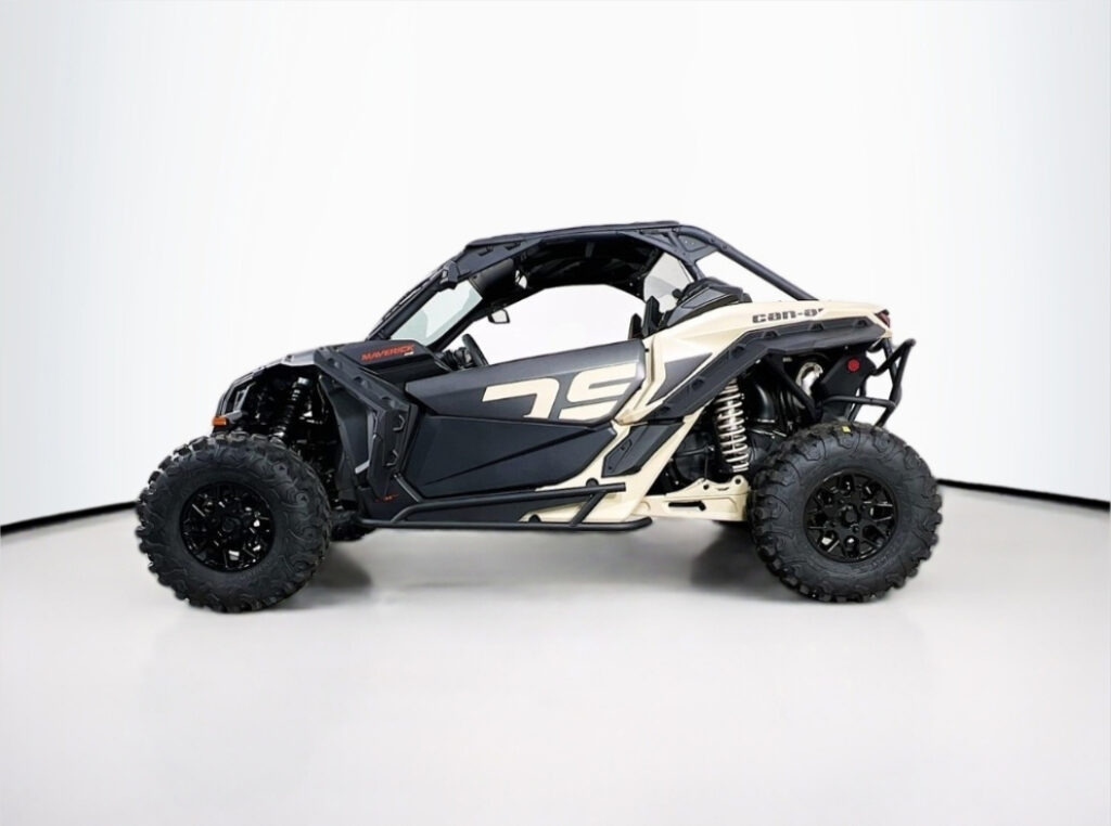 Jeep in a 360Booth Photo Studio