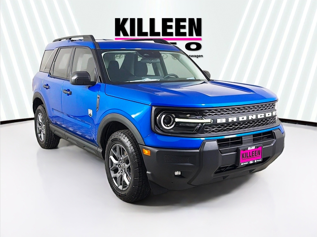 SUV in a 360Booth photo booth