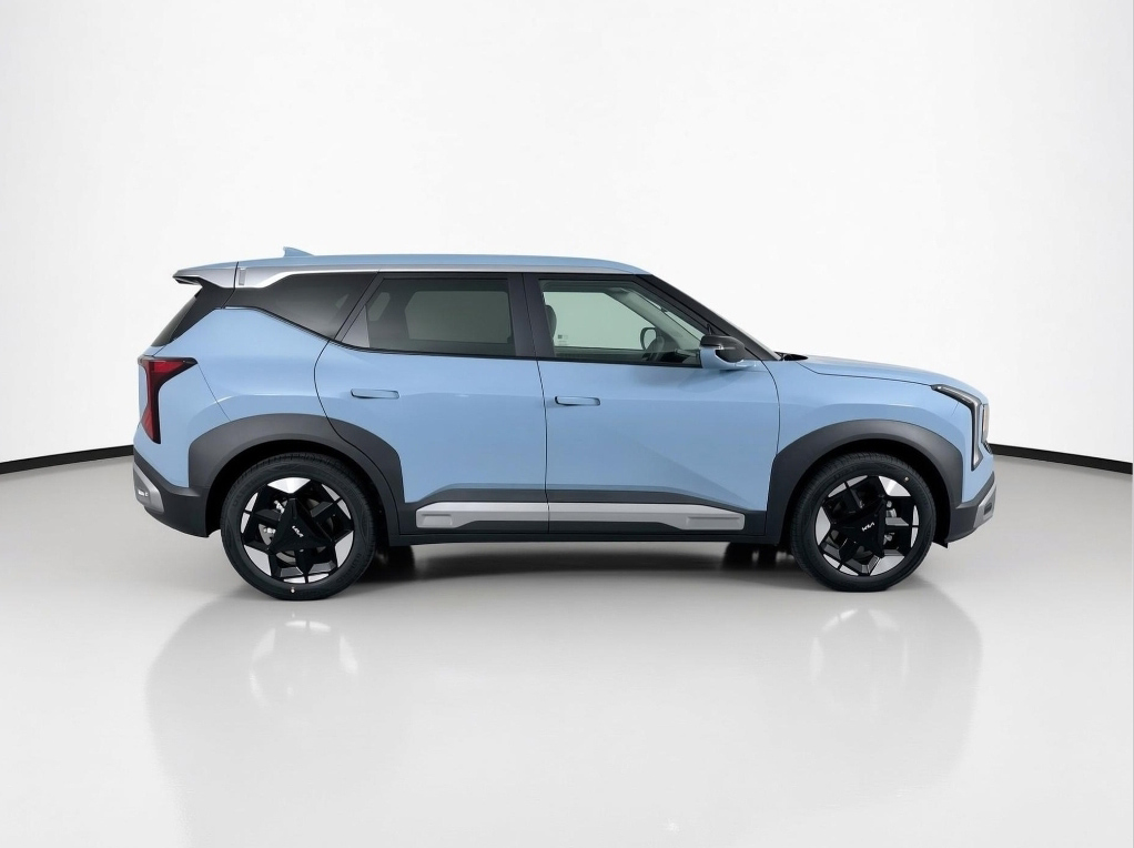 SUV in a 360Booth SUV Photo Booth