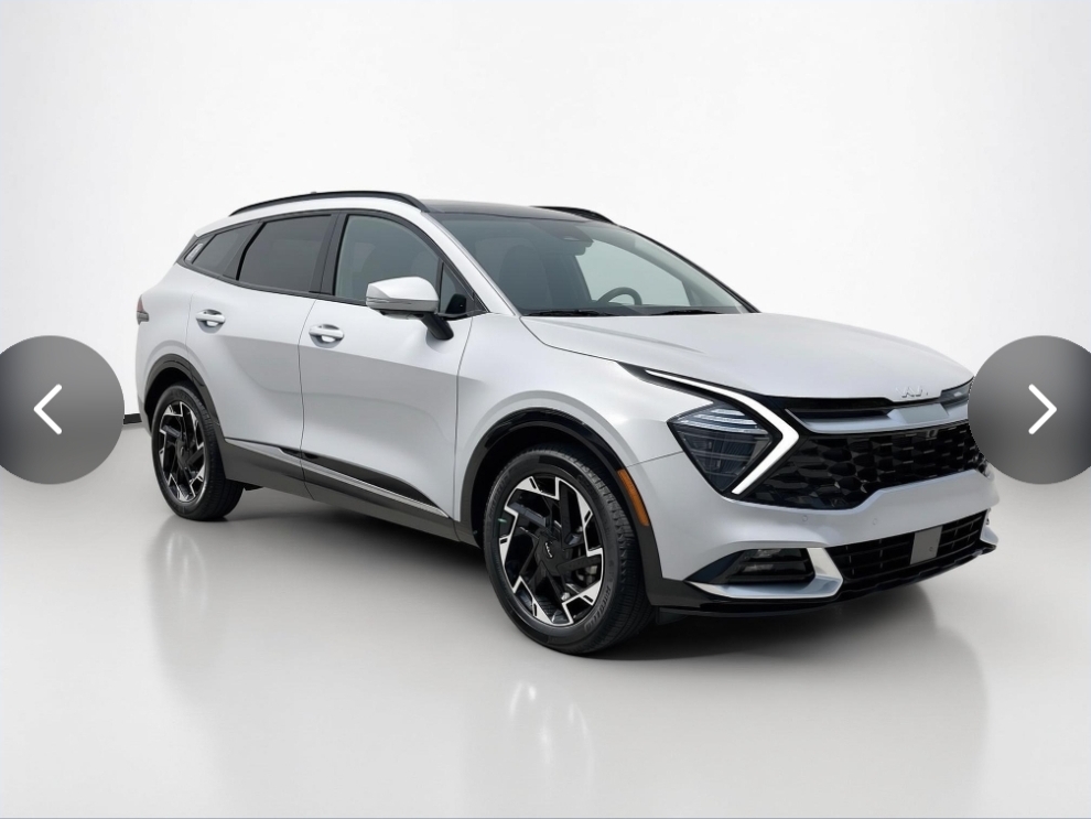 SUV in a 360Booth SUV Photo Booth