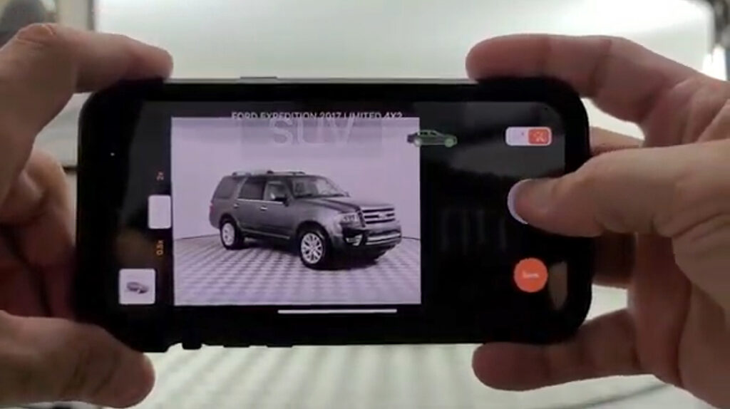 SUV in a 360Booth® SUV Photo Booth