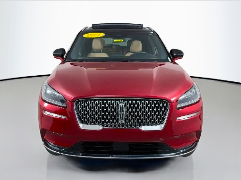 SUV in a 360Booth SUV Photo Booth