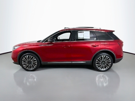 SUV in a 360Booth SUV Photo Booth