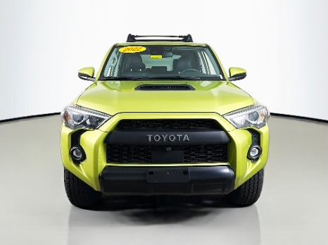 SUV in a 360Booth SUV Photo Booth