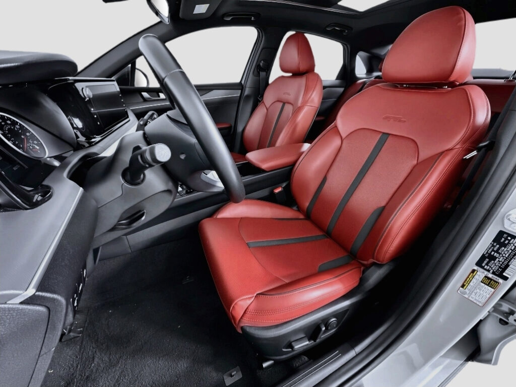 Sports car in a 360Booth car photo studio