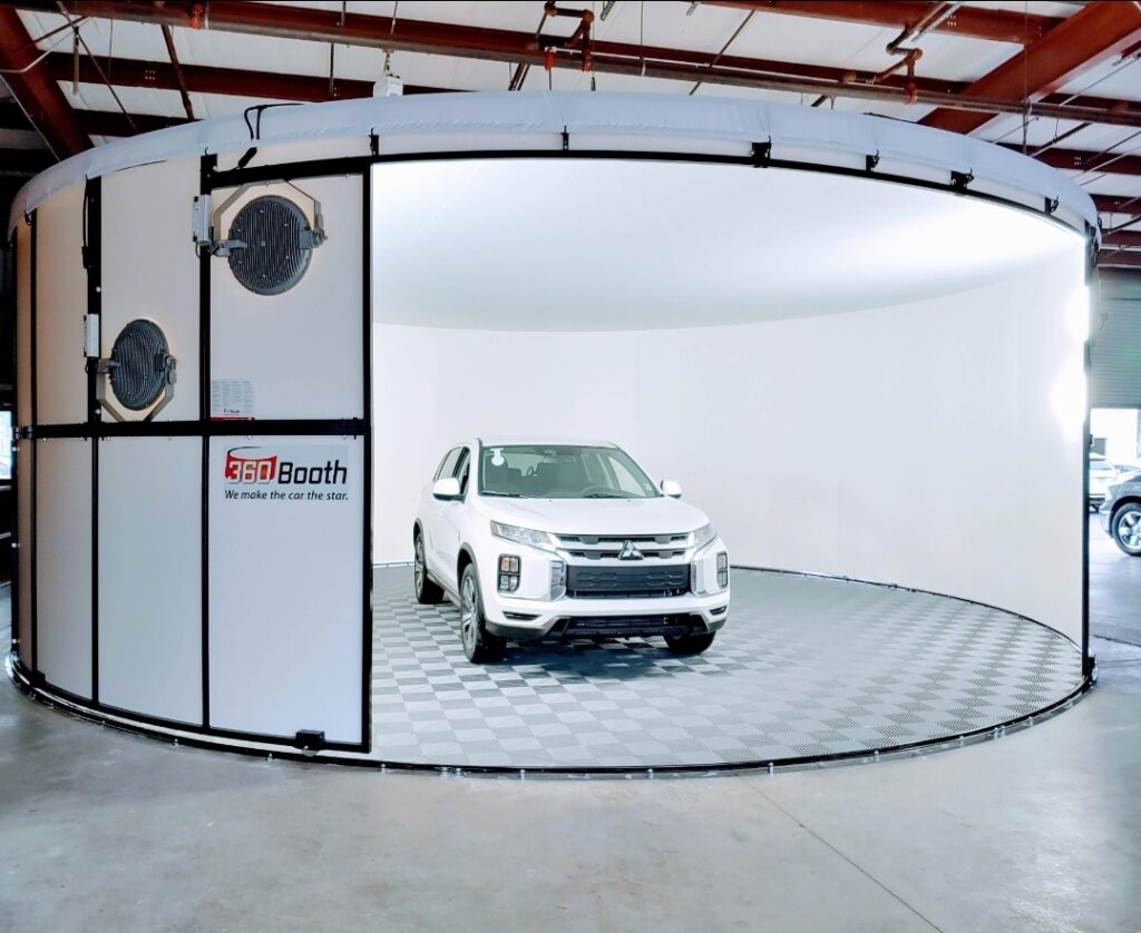 360Booth˚ with a white SUV in an SUV Photo Booth