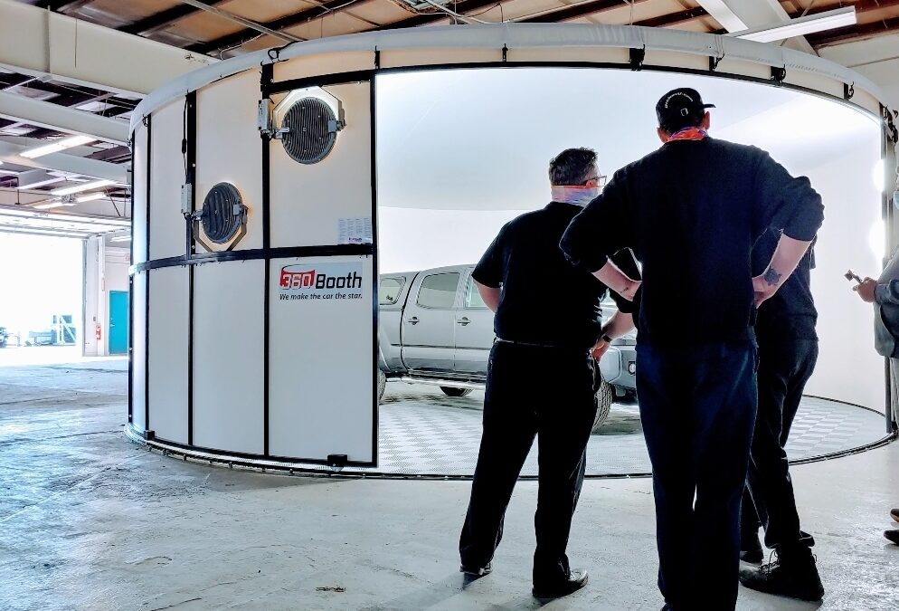 What Should a Dealership Evaluate Before Buying a Vehicle Photo Studio?