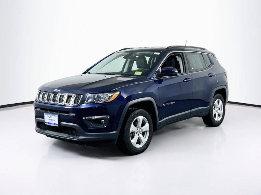 SUV in an SUV Photo Booth