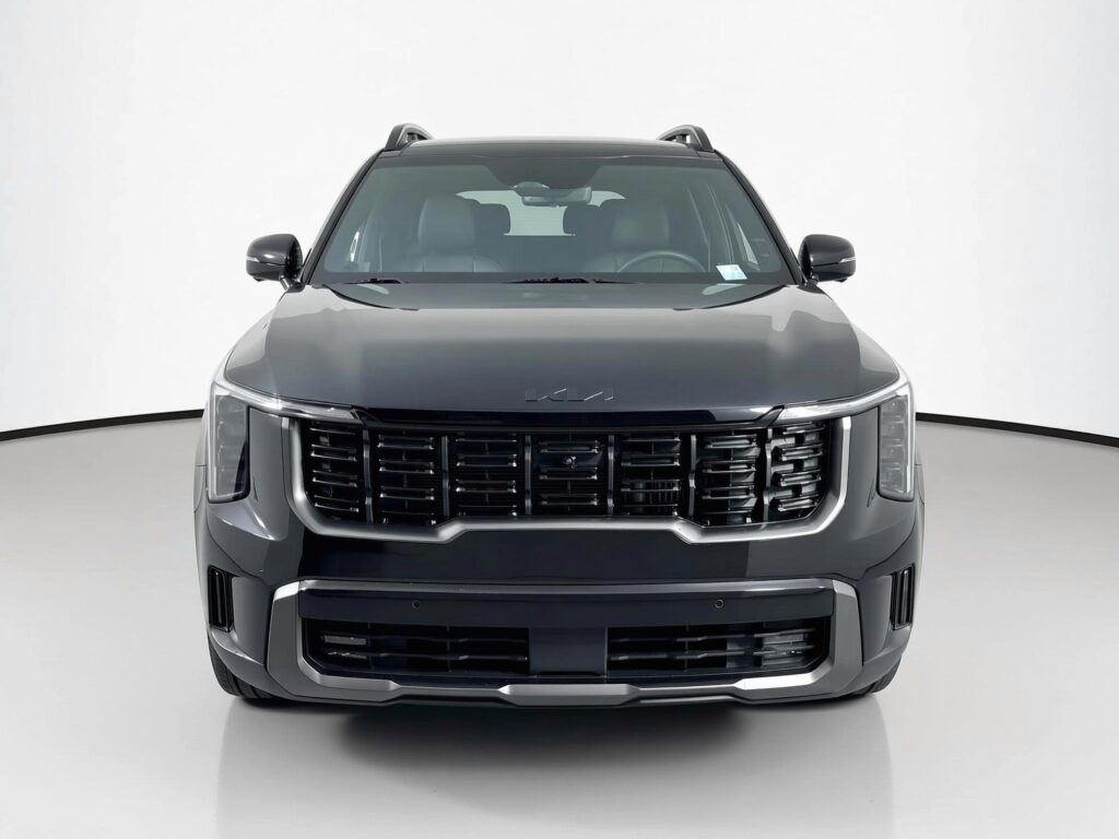SUV in a 360Booth SUV photo booth
